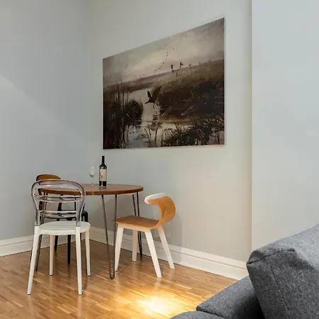 Chelmonskiego 8-02 By Farkas Apartman