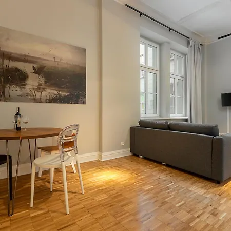 Chelmonskiego 8-02 By Farkas Apartman *